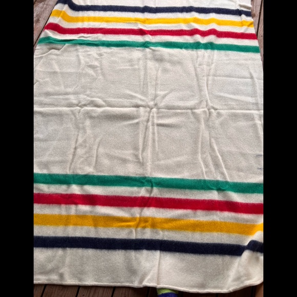 Hudson Jeans Other - Hudson Bay Point Company blanket 100%wool